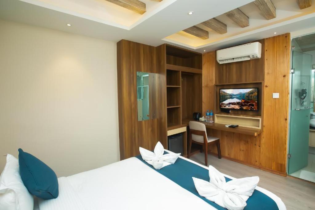 Tu Casa Near Delhi Airport New Delhi