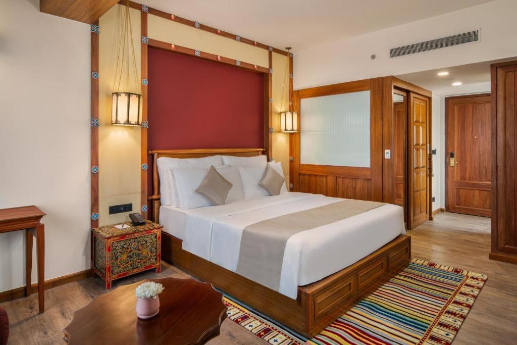 Tu Casa Near Delhi Airport 4*
